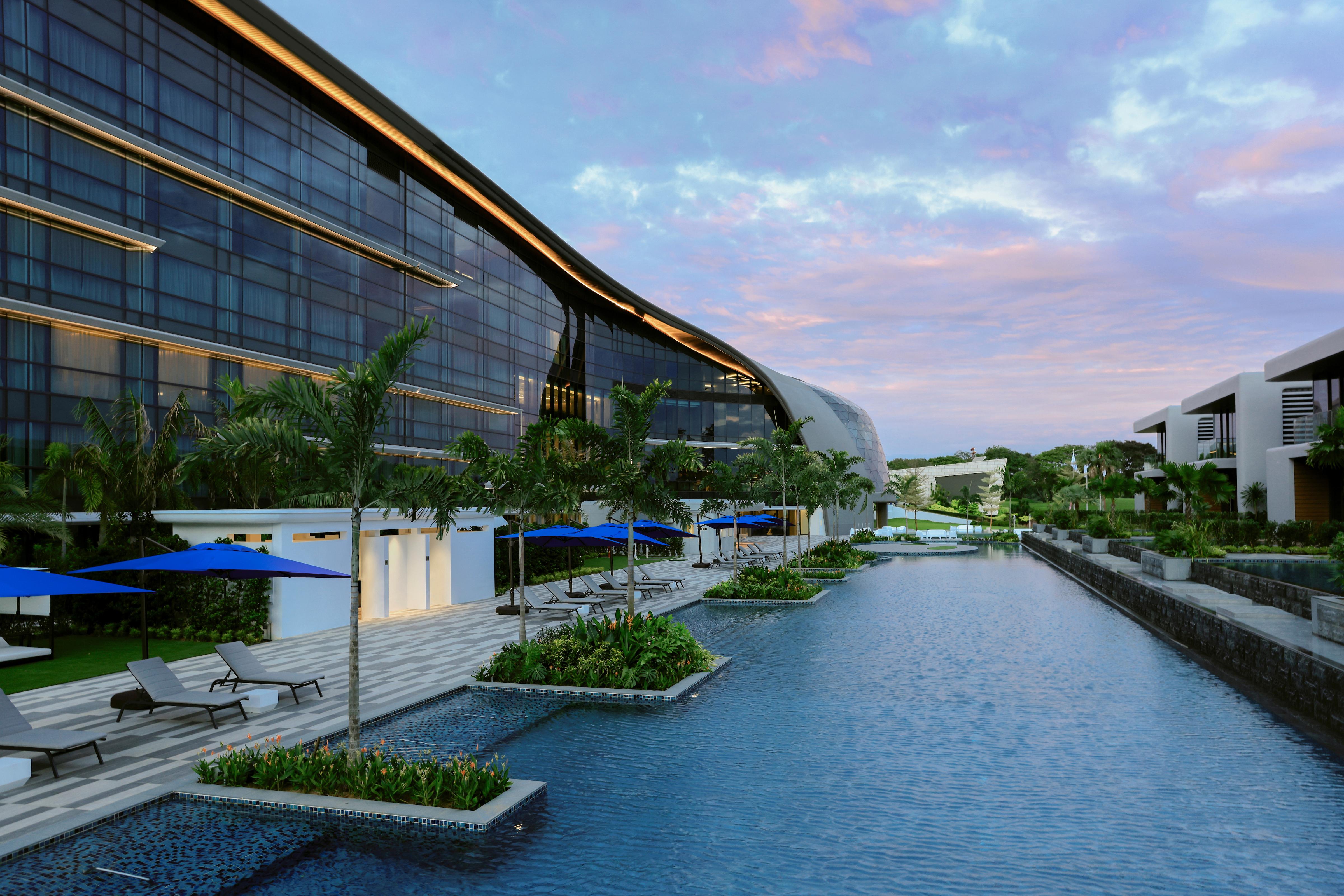 Khách sạn Dusit Thani Laguna