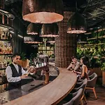 Dusit Thani Laguna Singapore